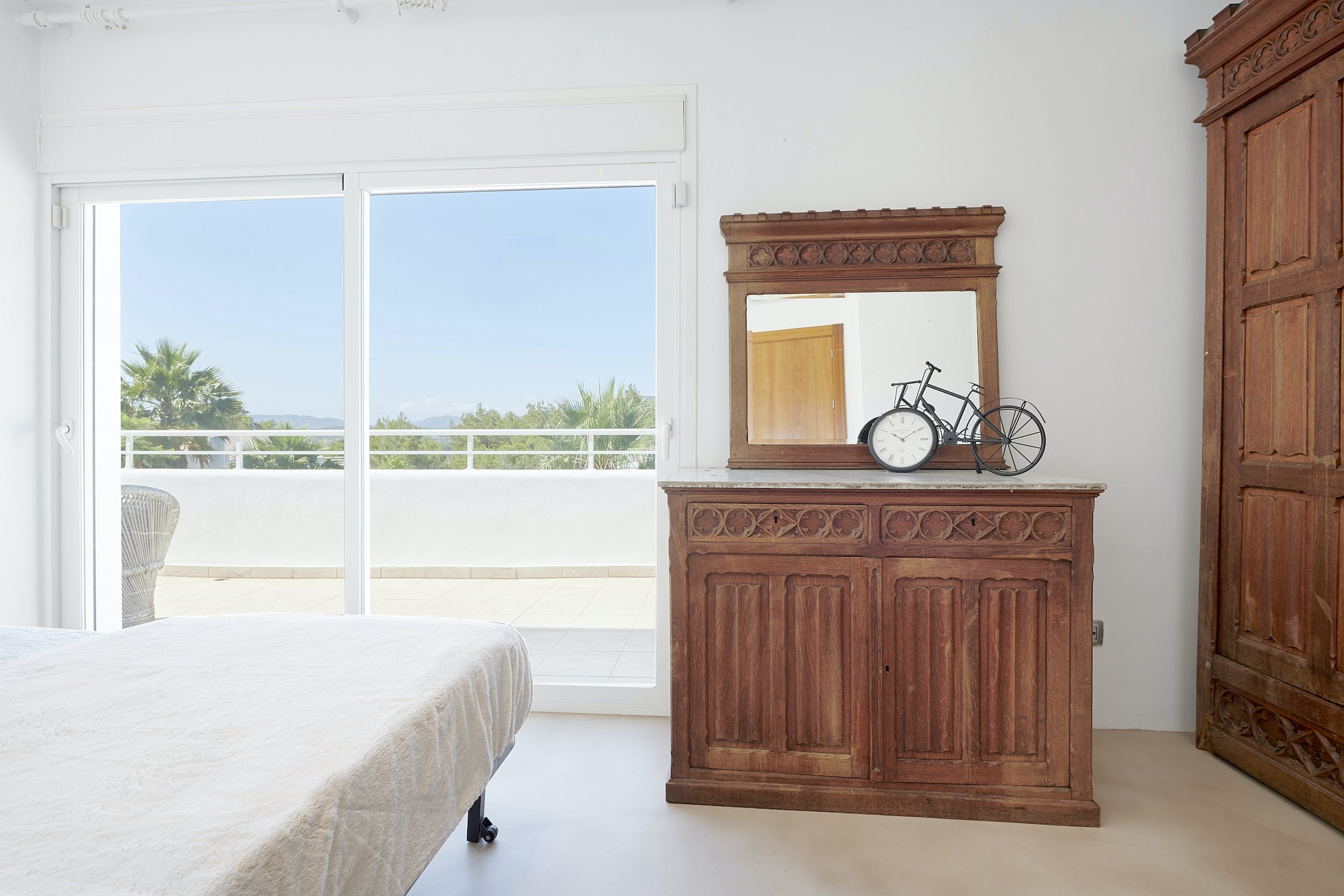 Resa Estates Ibiza for sale te koop Casa Rui Tourist license sta Eularia bedroom 1.1.jpg